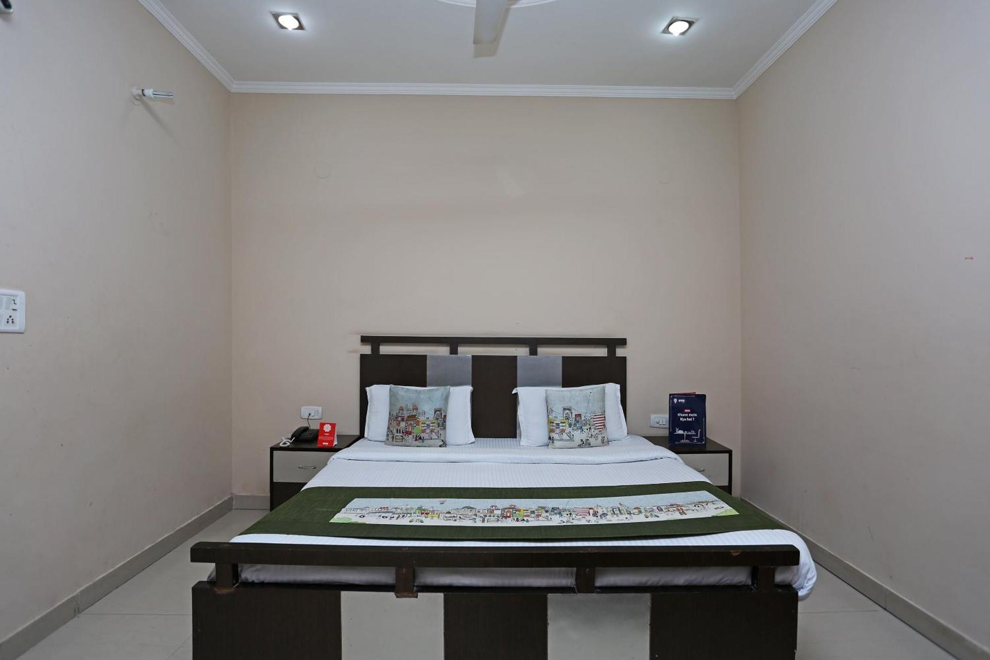 Hotel O Mukut Regency Ghaziabad Εξωτερικό φωτογραφία